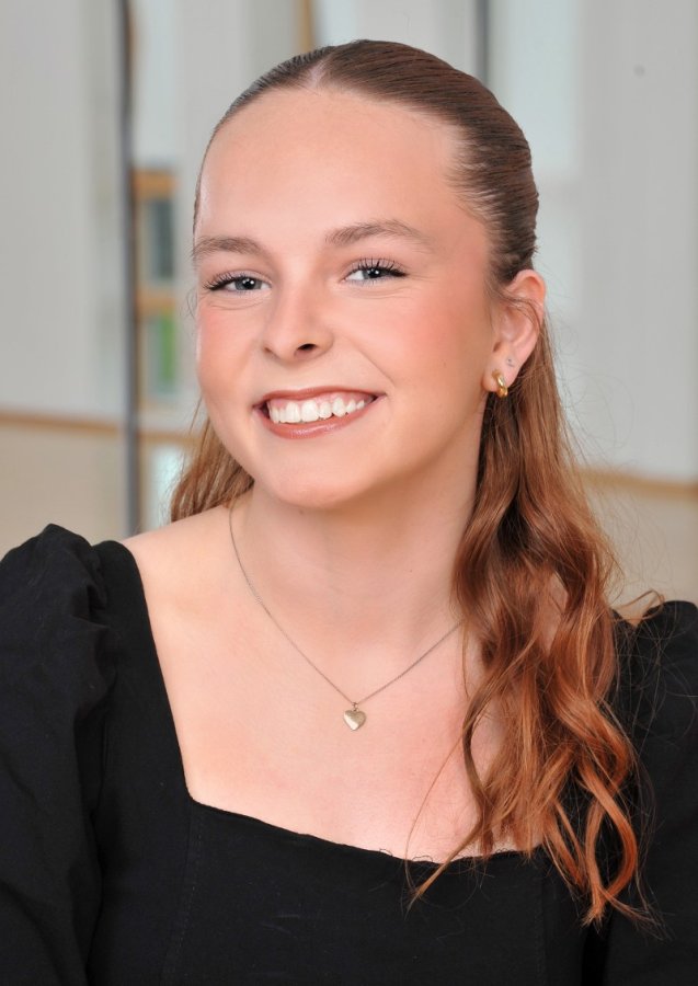 Graduates 3 JESSICA BUSHELL